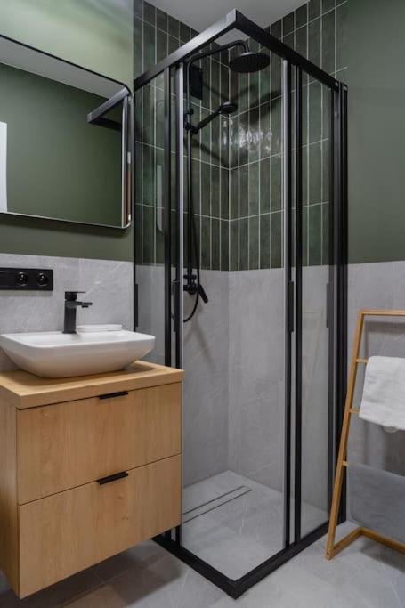 Апартаменты Warsaw Concierge Niska Экстерьер фото